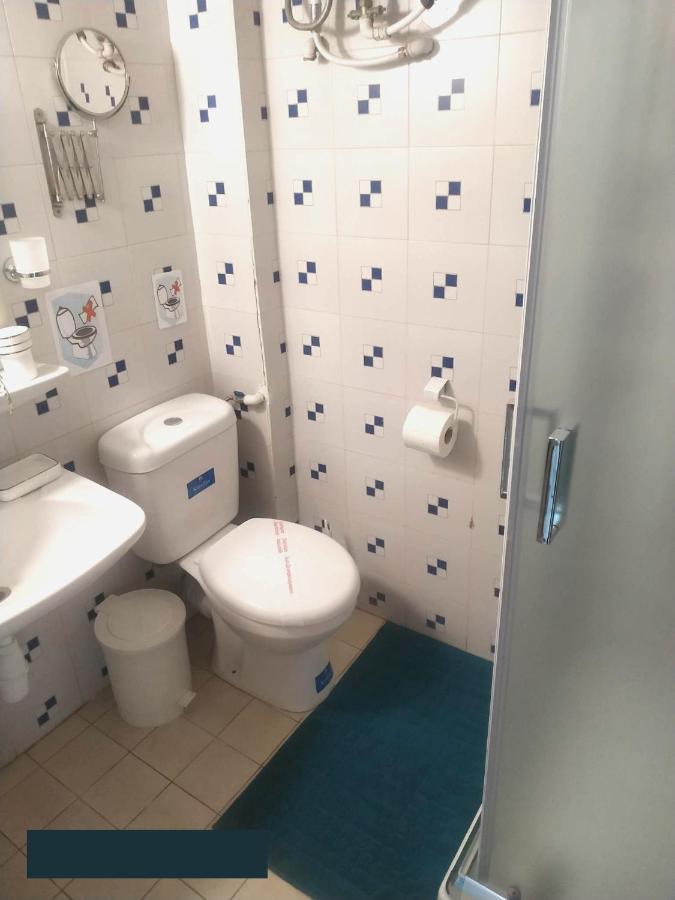 Hotel Agni -Enoikiazomena Diamerizmata Kallithea  Экстерьер фото